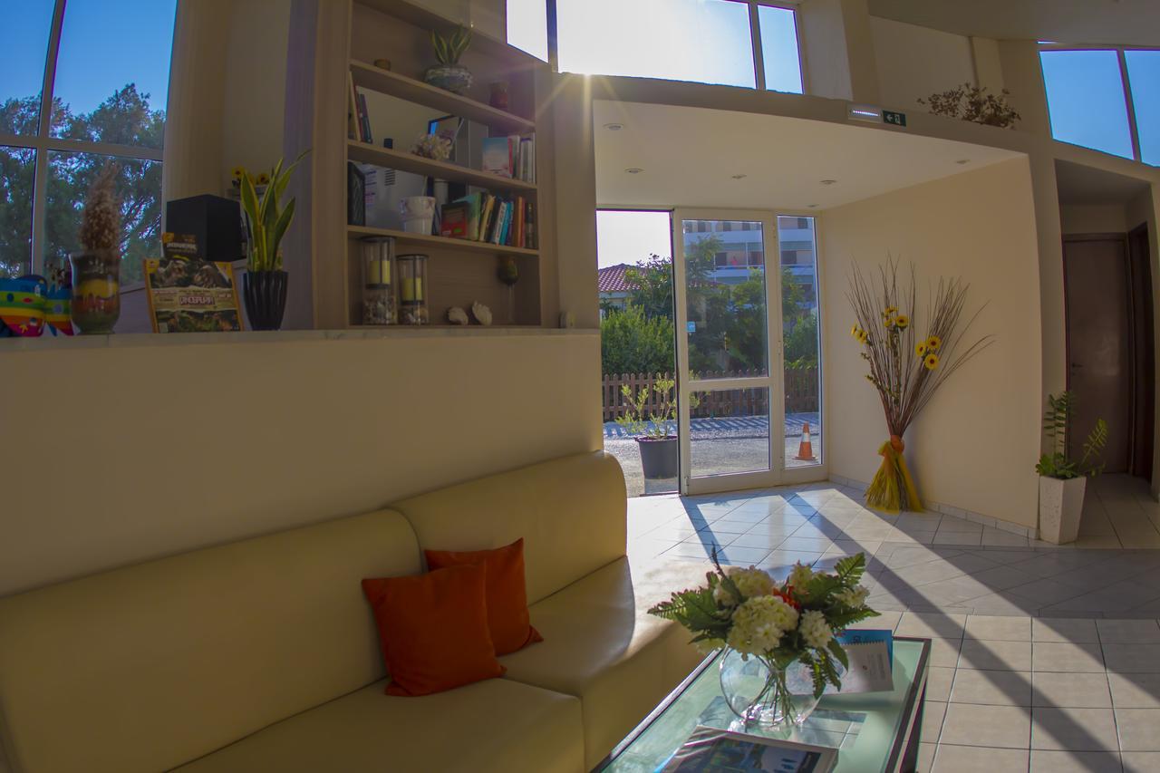 Akti Corali Hotel Amoudara  ภายนอก รูปภาพ